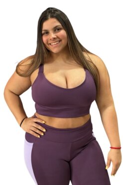 Top largo en Lycra color uva