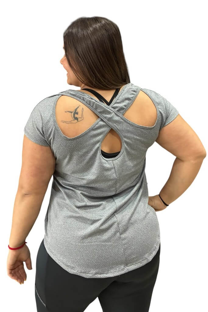 Remera amplia en lycra mesh aireada - Imagen 2