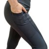 Calza en Lycra con bolsillos calandrada